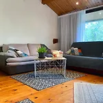 Grand Climatise Ma Maison De Proche De La Rochelle 10 Personnes