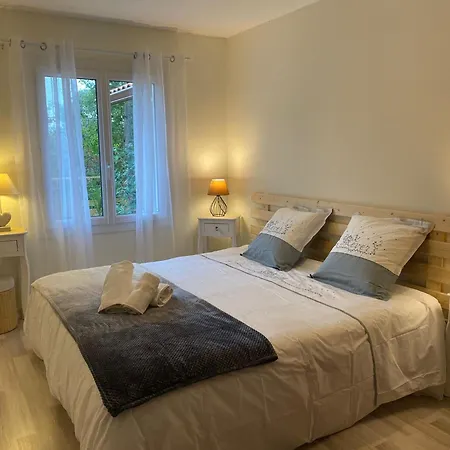 Дом отдыха Grand Climatise Ma Maison De Proche De La Rochelle 10 Personnes Saint-Medard-d'Aunis