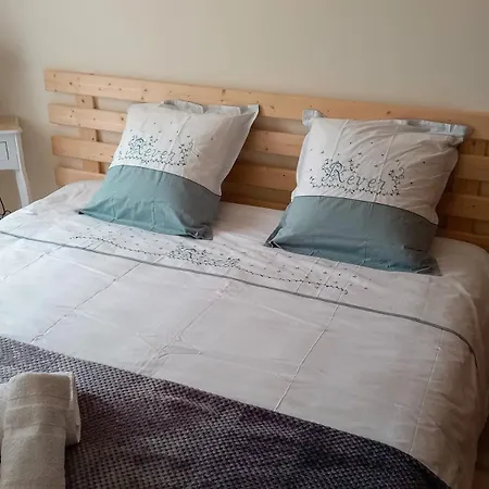 Grand Climatise Ma Maison De Proche De La Rochelle 10 Personnes Дом отдыха *