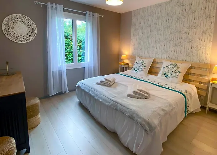 Grand Climatise Ma Maison De Proche De La Rochelle 10 Personnes Сasa de vacaciones Saint-Medard-d'Aunis